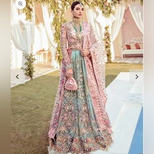 Gulaal heavy lengha